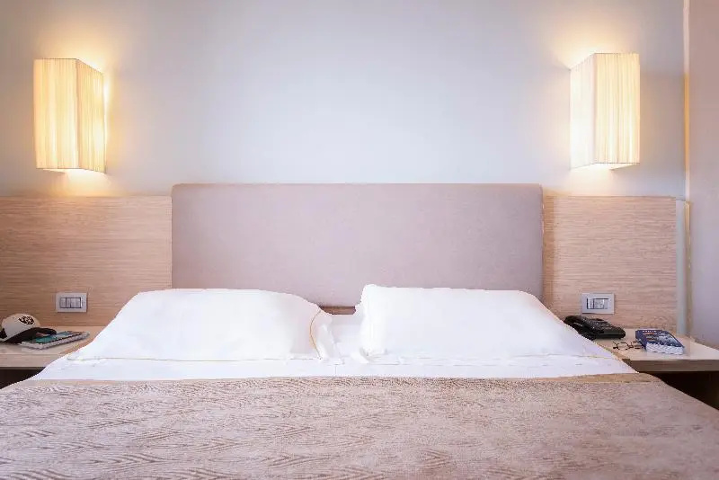 Superior Double room with sea view full double bed