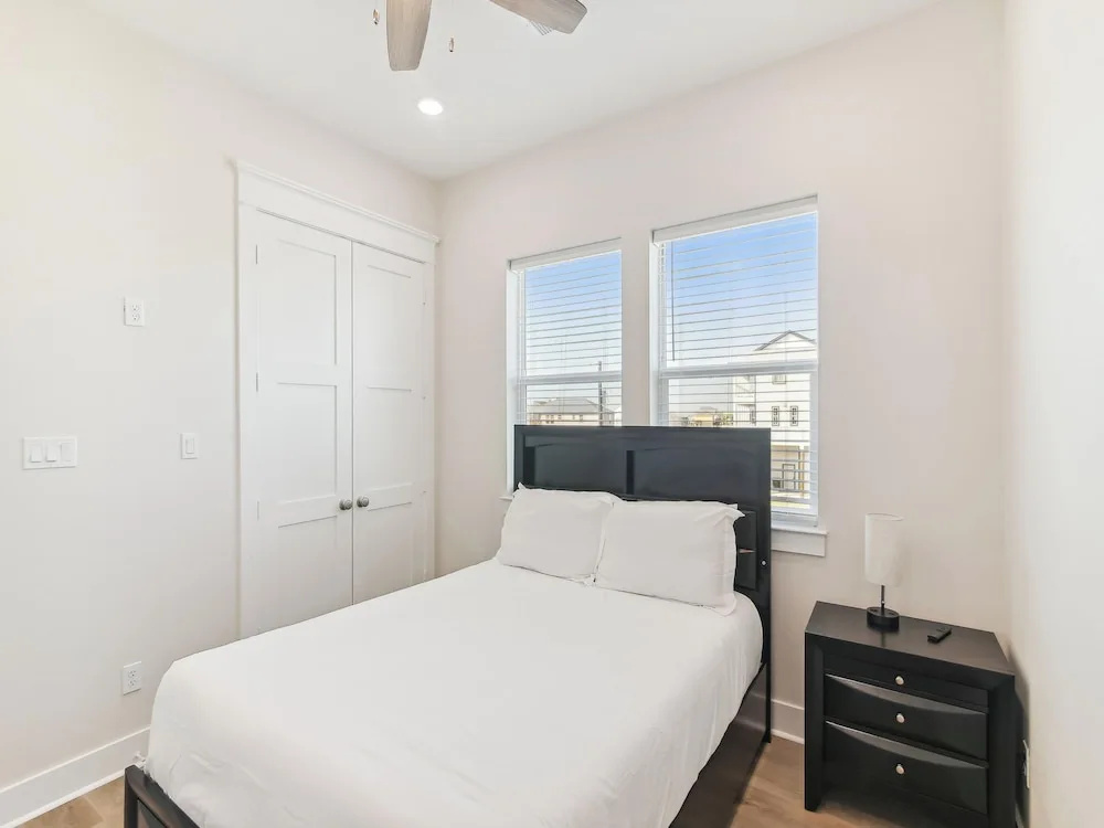 Sandy Smiles by Ryson Vacation Rentals — 5