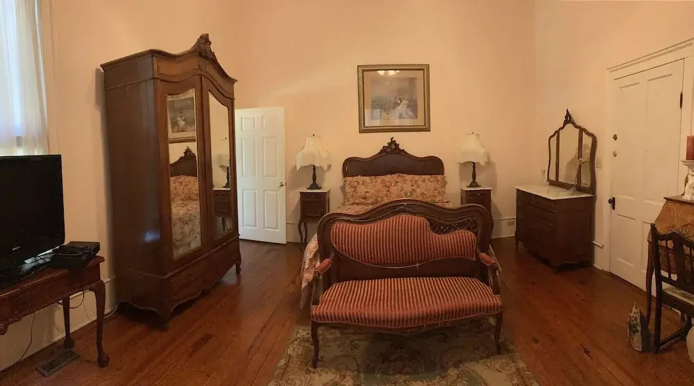 Classic room