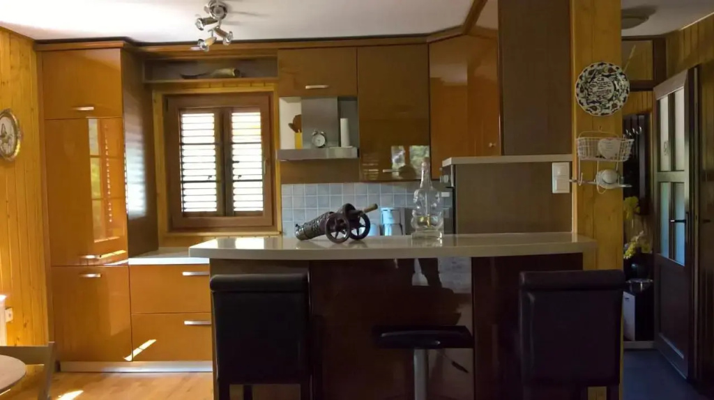 Alexandar Holiday Apartments and Cottage