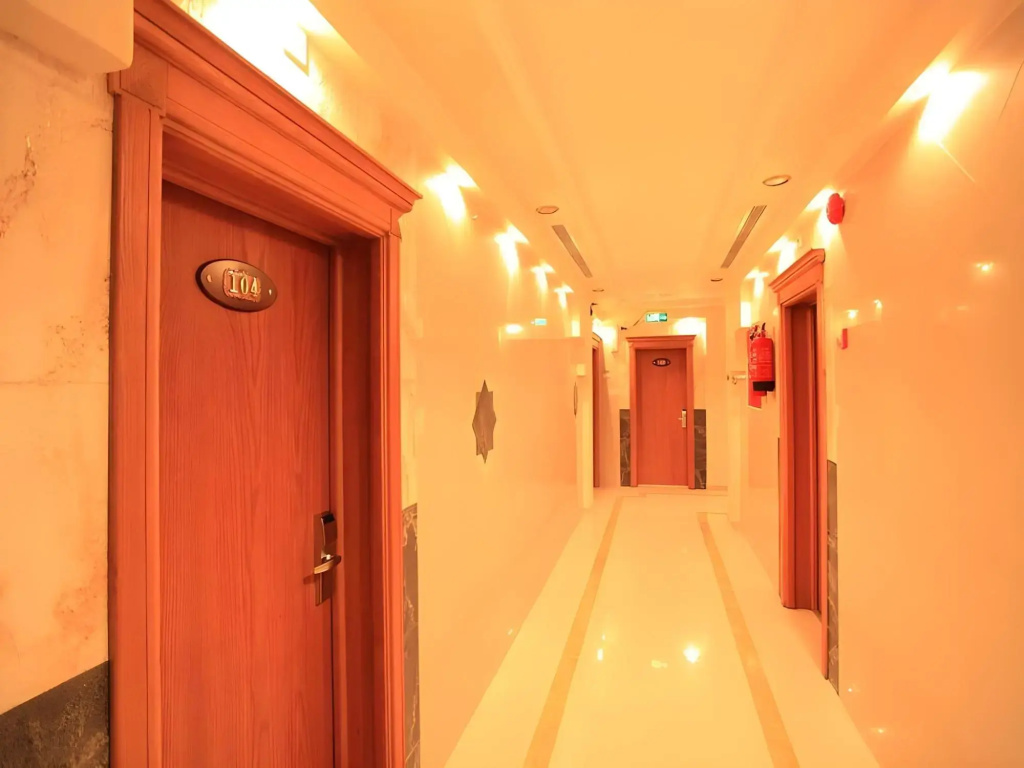 Hotel photo 8