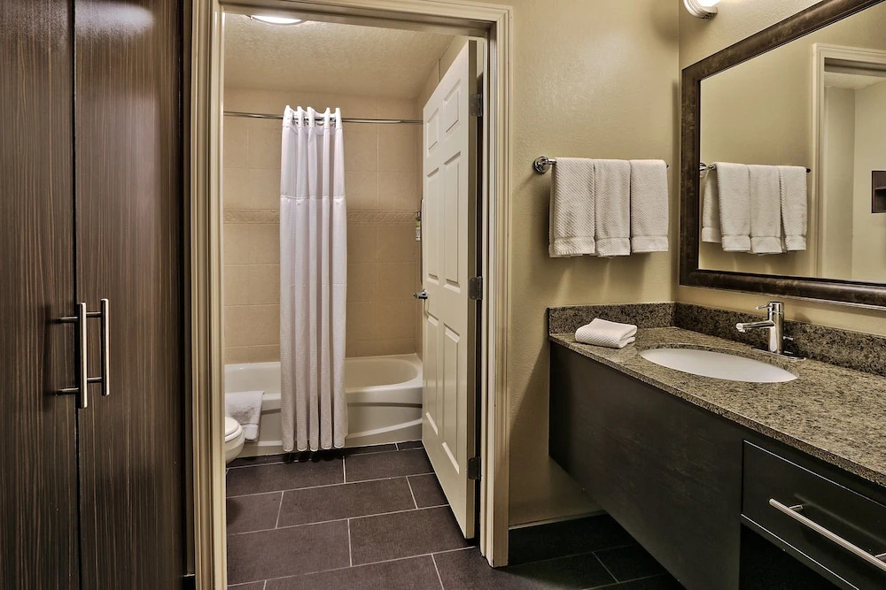 Staybridge Suites North - Albuquerque by IHG - Chambres