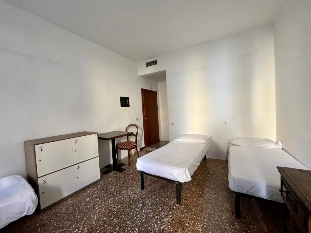 Bed in Dorm (male dorm)