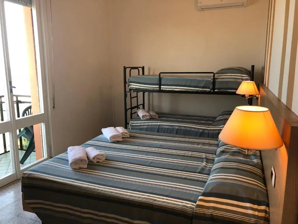 Hotel Gin - Chambres