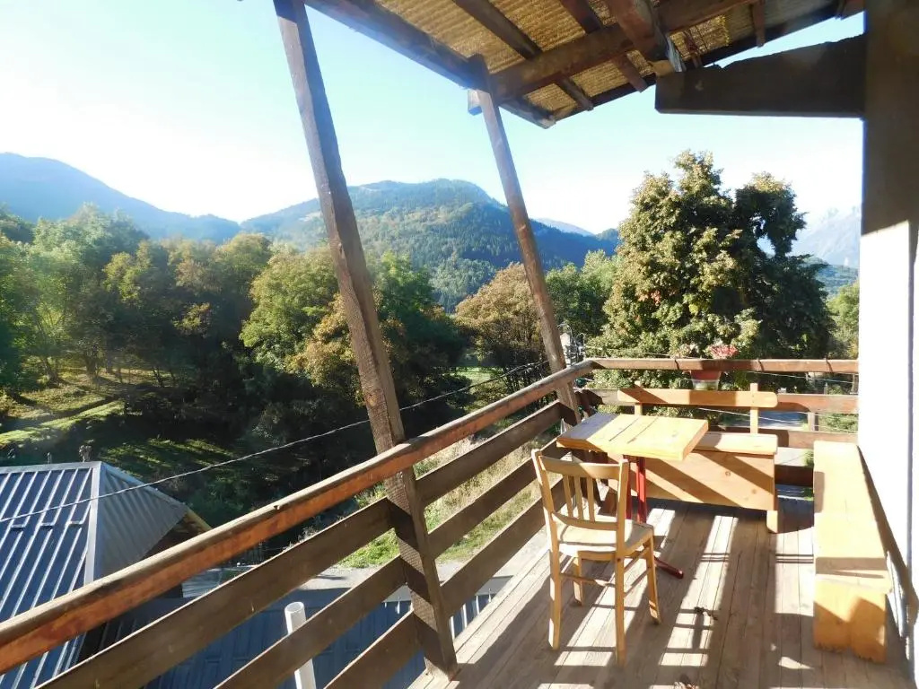 Apartment with balcony