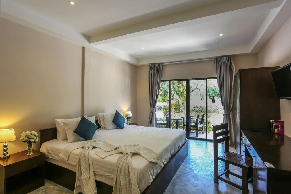 Naiharn Beach Resort - Général