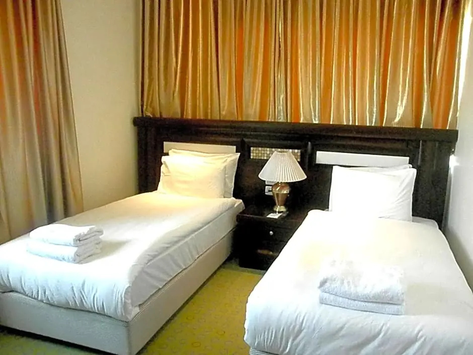 Economy room