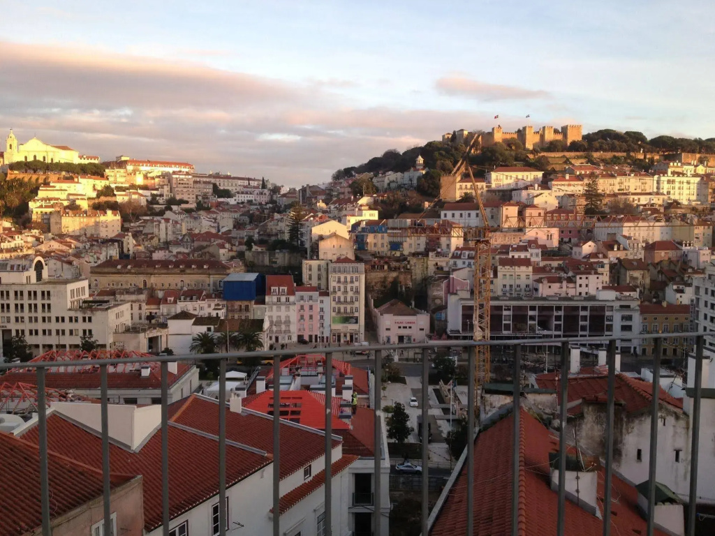 Lisbonrooftops - Général