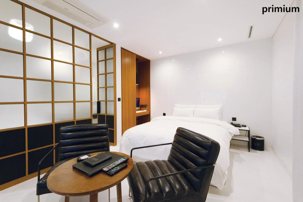 Отель Hotel The Artist Yeoksam в Сеуле