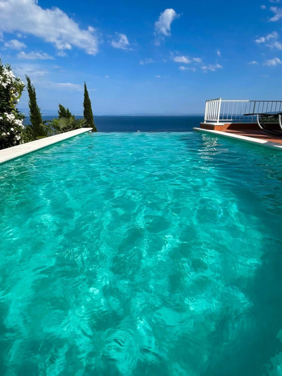 VILLA LOVRAN - heated pool - 5 min walk to the beach - incredible sea view - фото 32