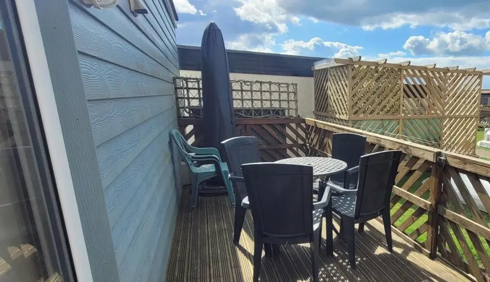 19C Medmerry Park 2 Bedroom Chalet