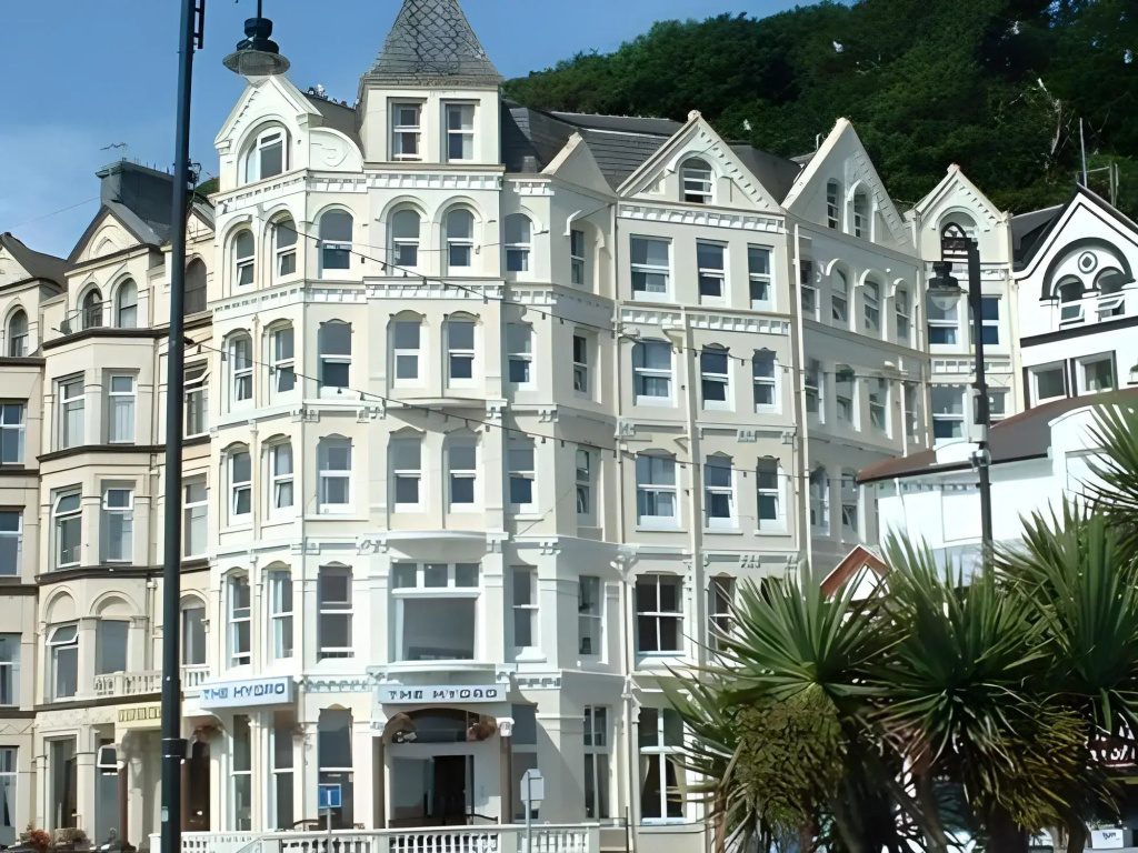 Hydro Hotel