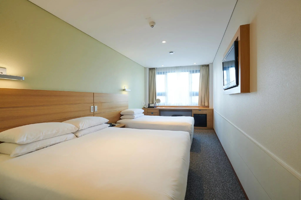 Standard Double Family room (twin beds)