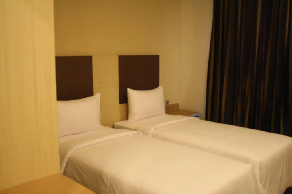 Sparks Odeon Sukabumi - Artotel Curated - фото 49