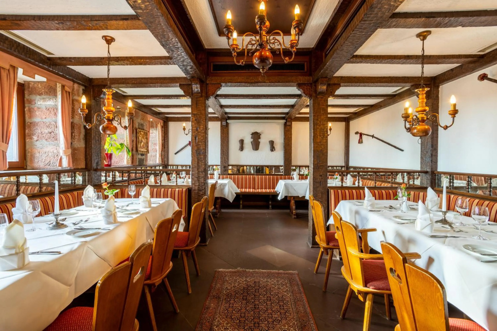 Hotel Burg Staufenberg - Général