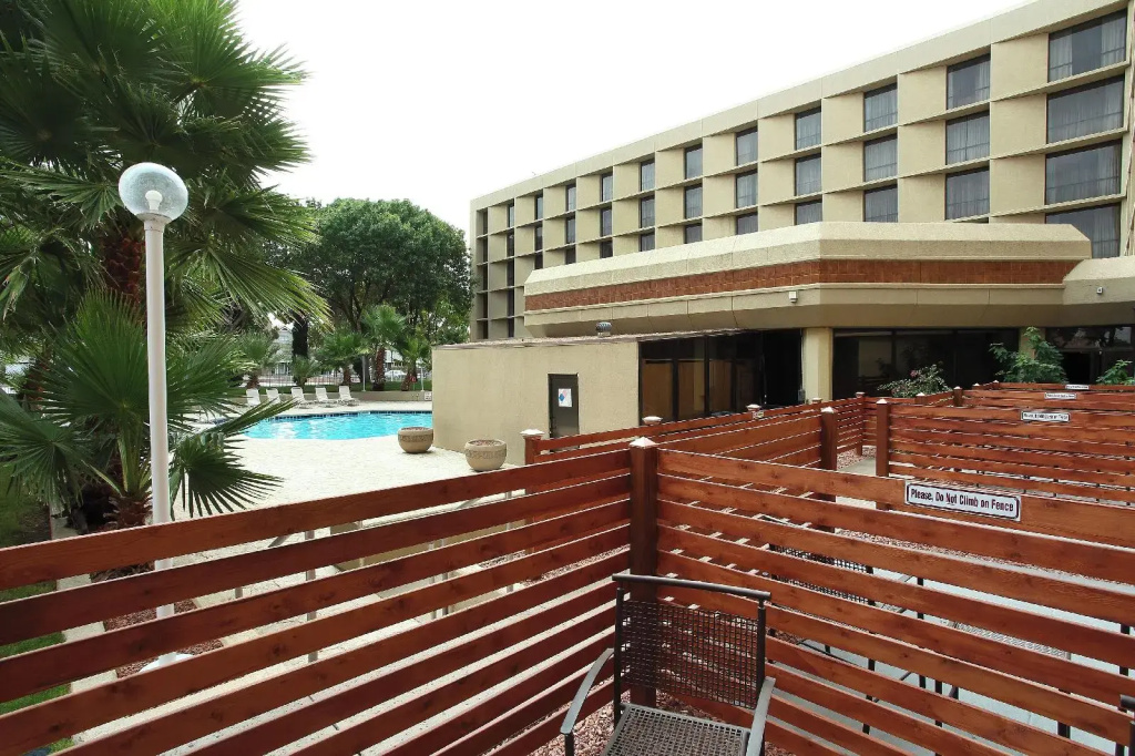 Hotel photo 32