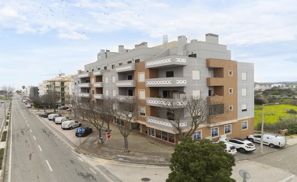 A47 - Amparo Apartment in Portim o