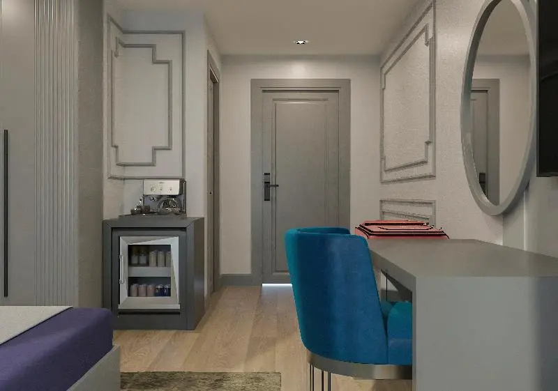 Superior Double room with partial sea view (full double bed)
