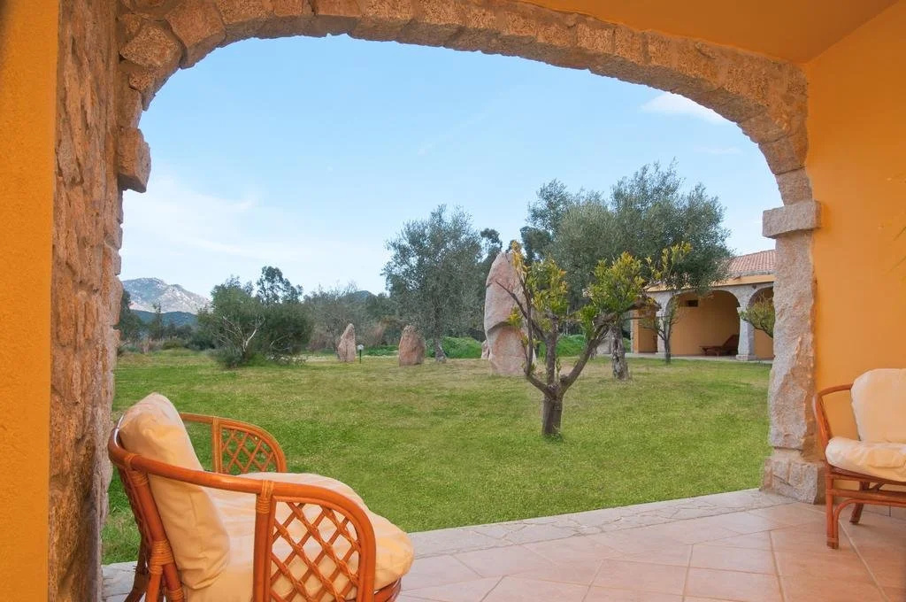 Balcony & Terrace