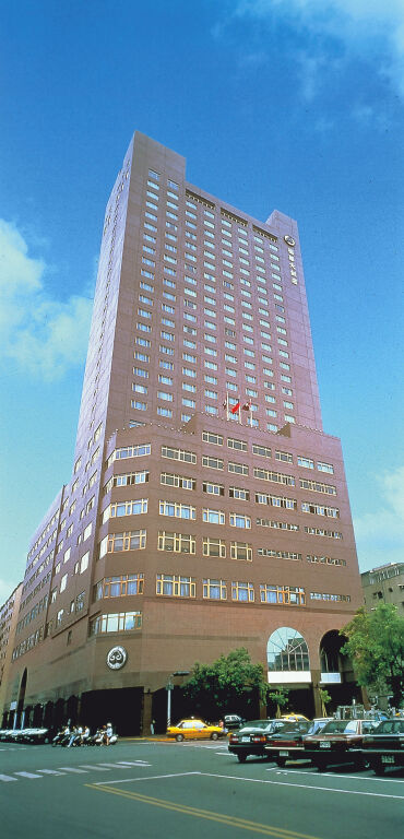 Howard Plaza Hotel Kaohsiung image