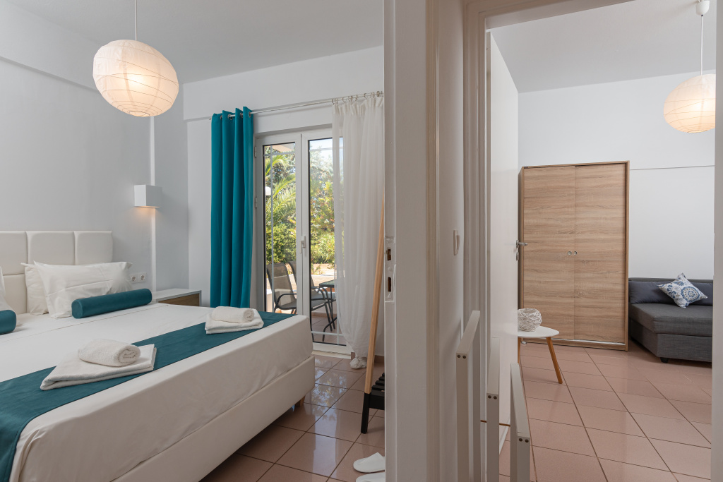 W Suites by Estia — 4
