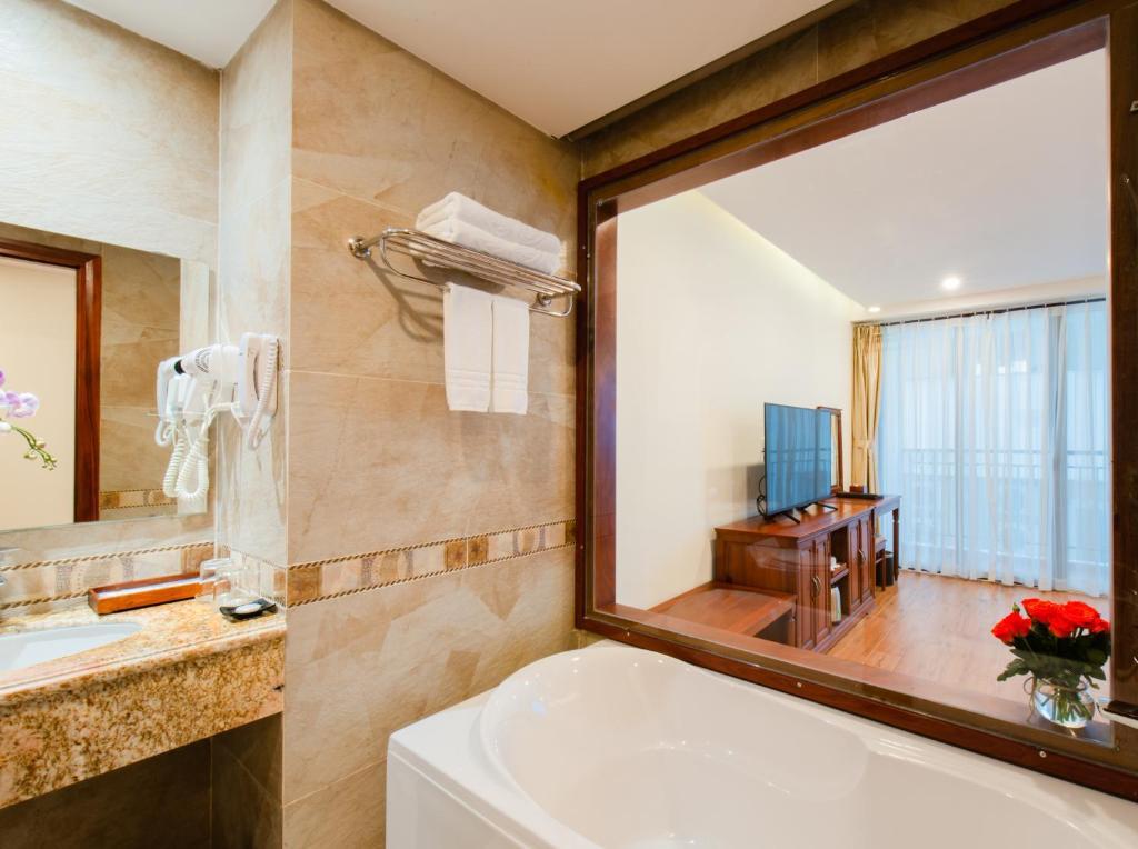 Red Sun Hotel Nha Trang