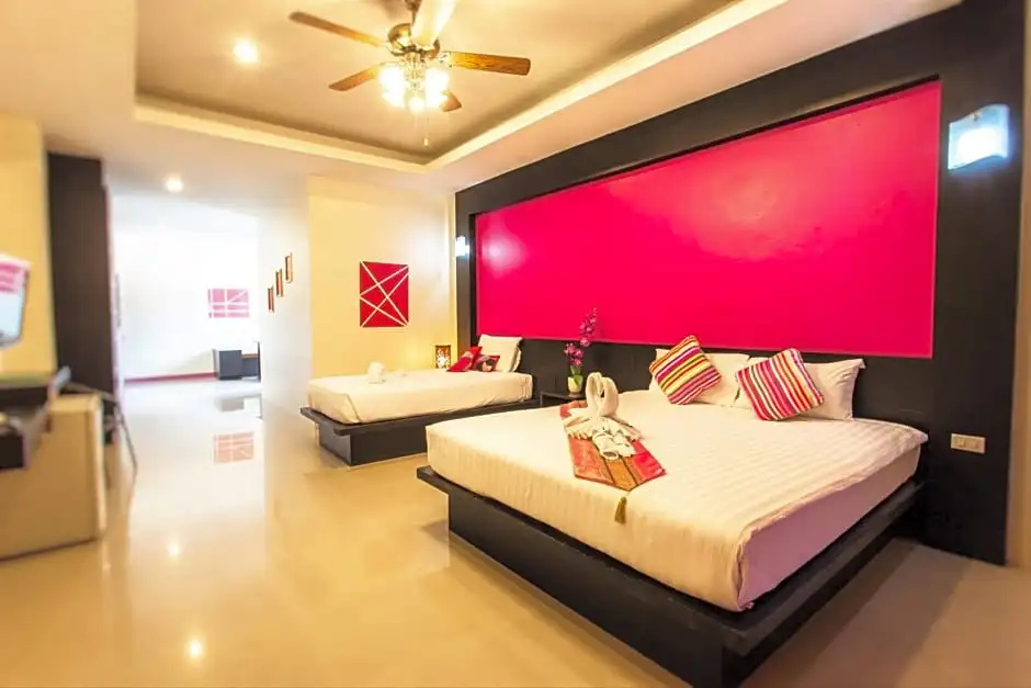 Suite with balcony