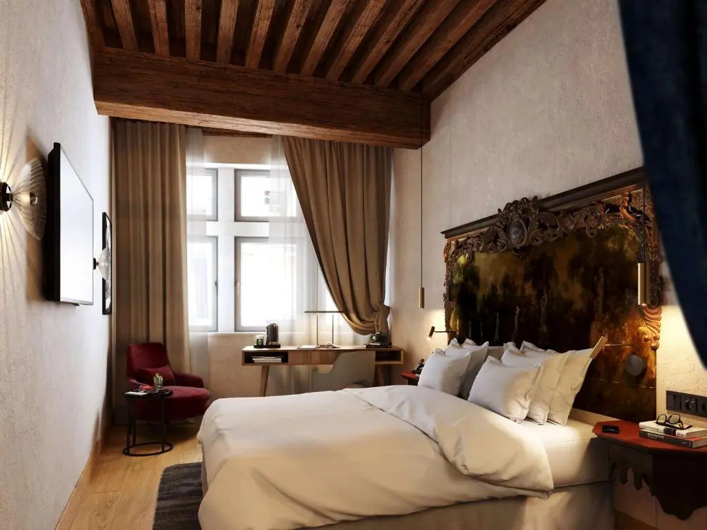 Collection Premium Double room (full double bed)
