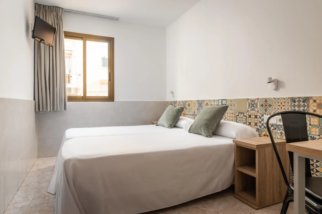 Standard Double room (twin beds)