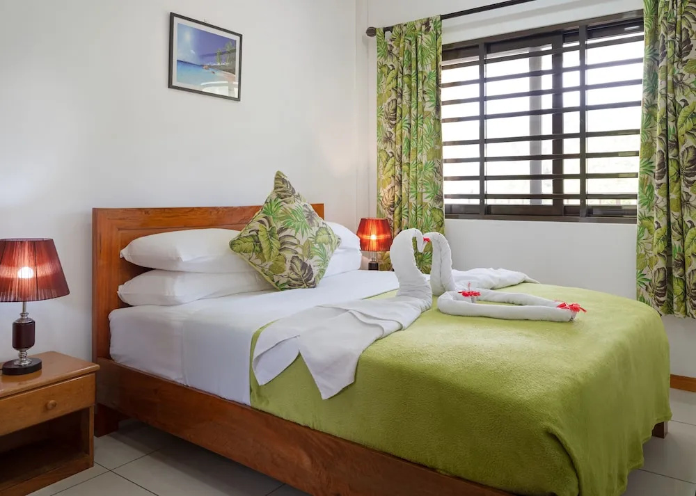 Creole Breeze Self Catering Apartments — фото