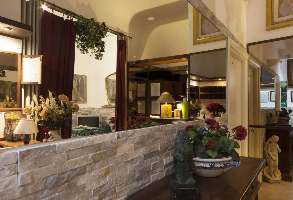 Hotel photo 14