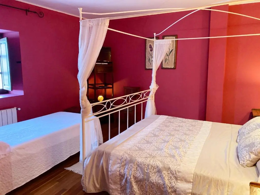 Posada La Casona De Los Güelitos - Chambres