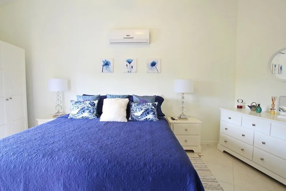 Poolside Apartment 5 Mins From Beach - Lantana 15 By Bsl Rentals — фото 1