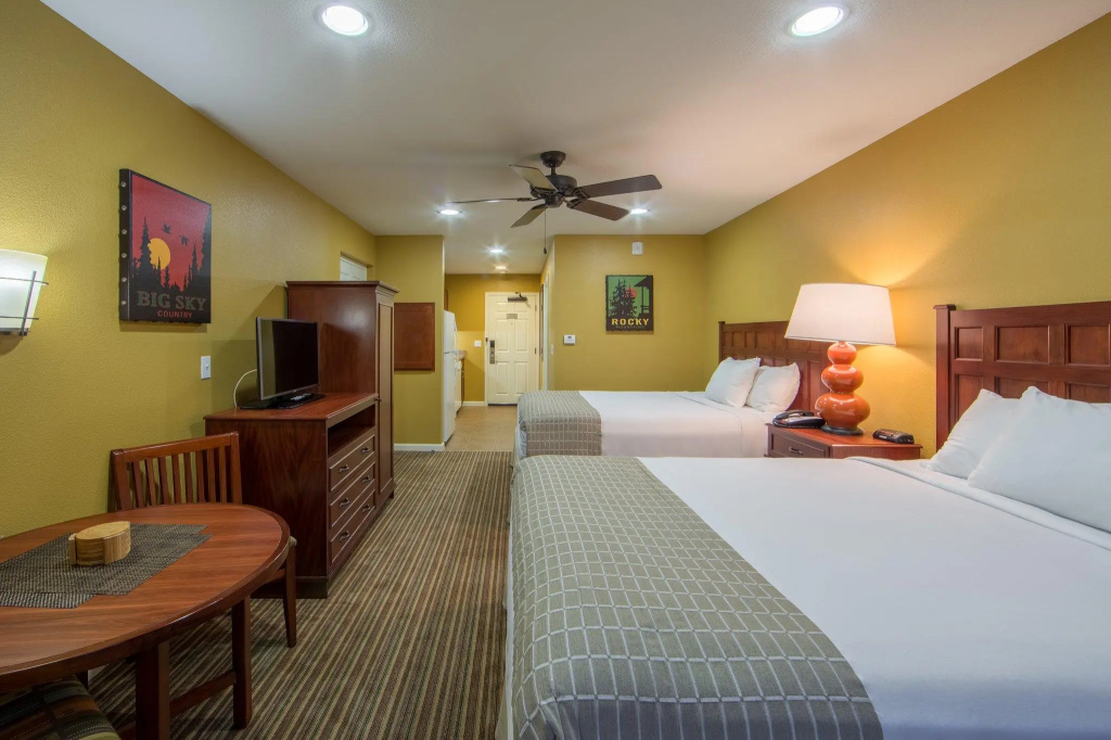Standard Quadruple room