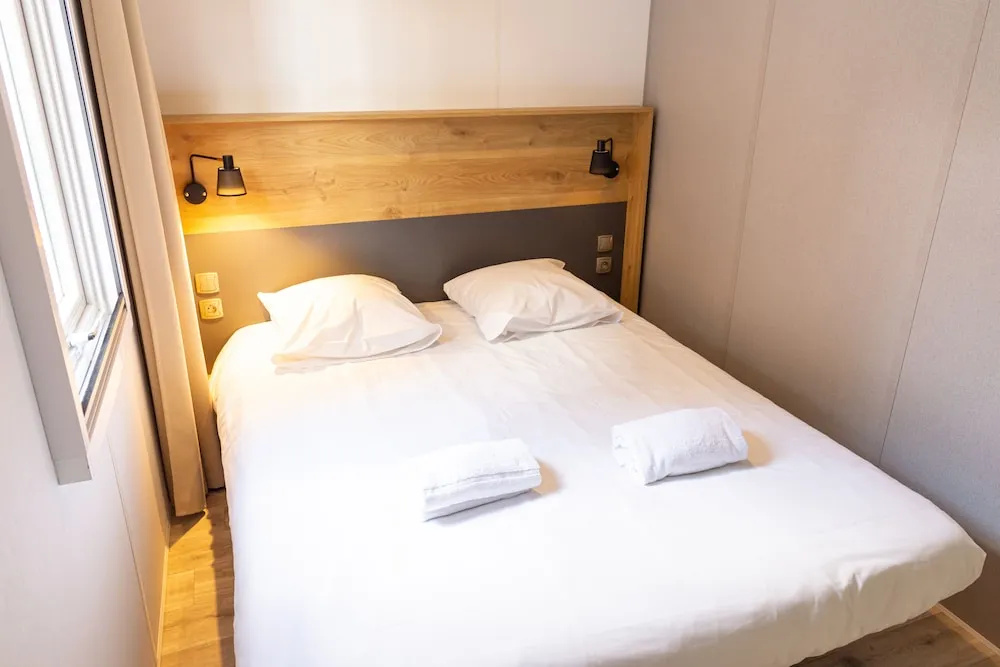 3 Bedrooms Comfort room