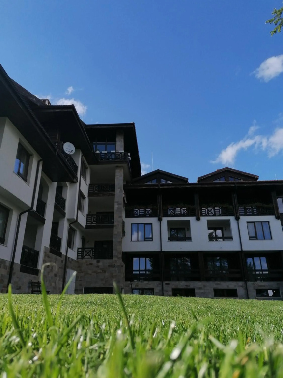 Forest Home 524