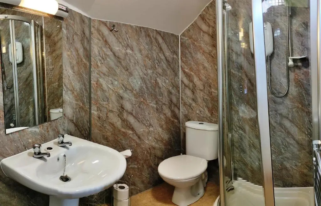 The Ambassador Hotel - Chambres