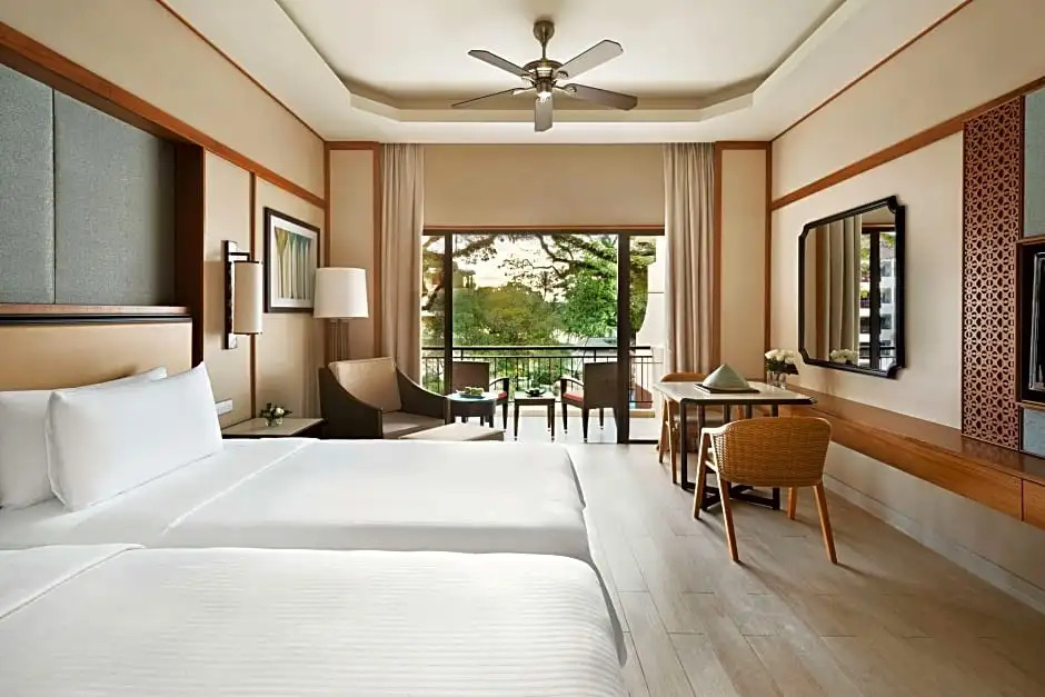 Shangri-La's Rasa Sayang Resort & Spa