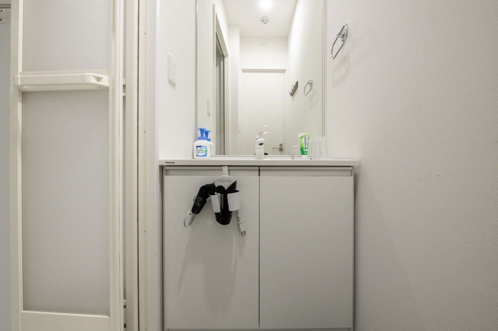 ZAITO Tokyo Yokokawa Economy Inn 사진 16