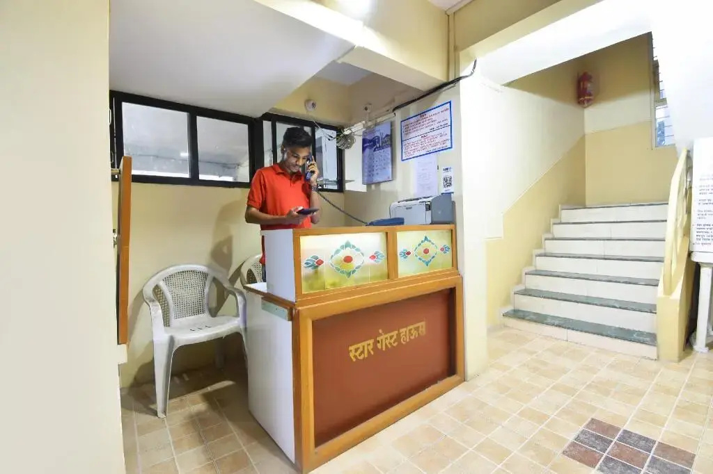 Star Guest House by OYO Rooms