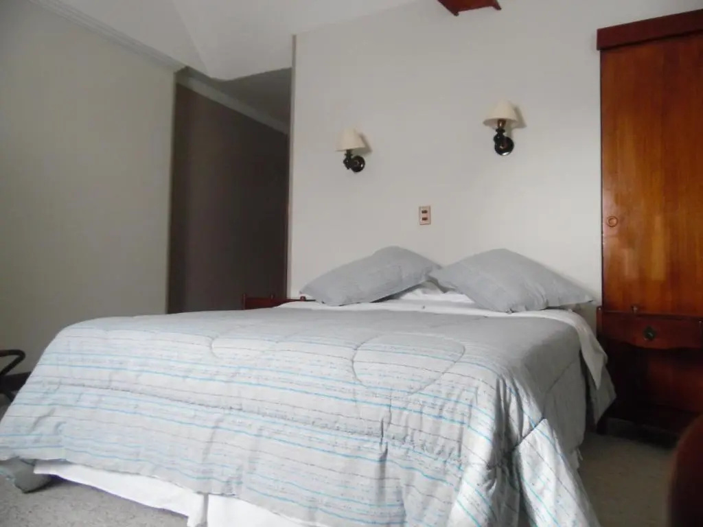 Standard Double room (full double bed)