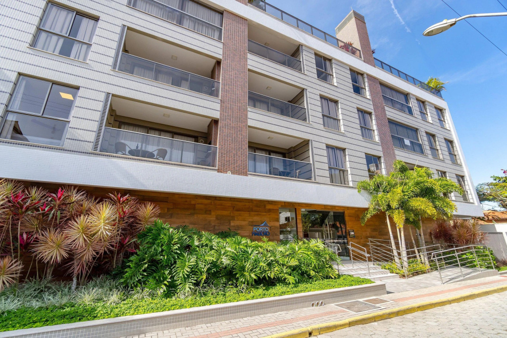 Porto Madero - Apartamento em Condo com Piscina e Academia