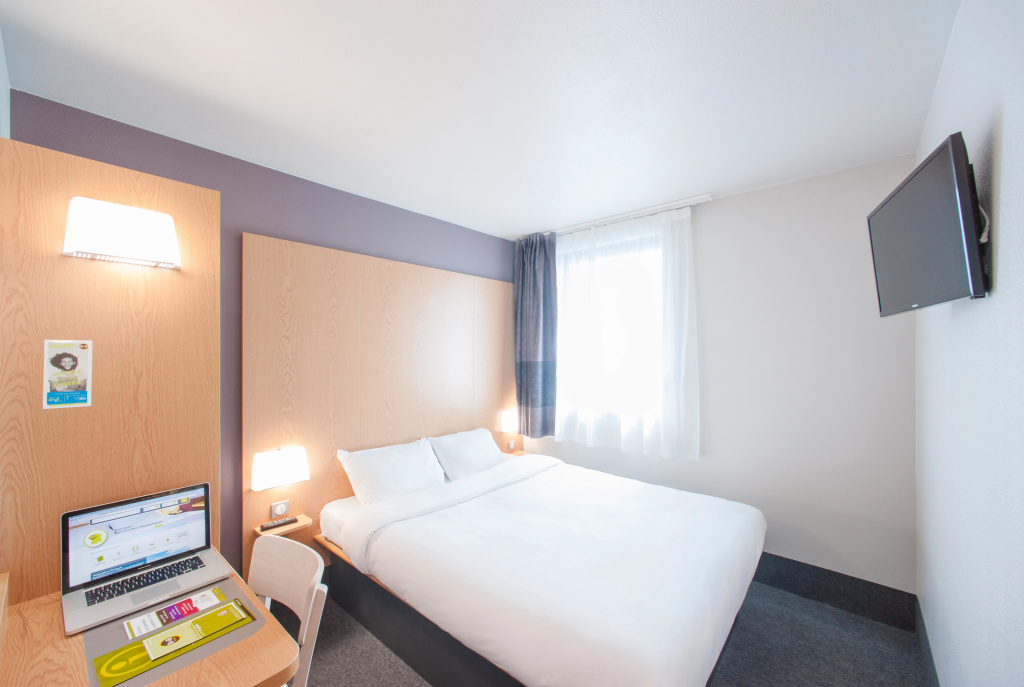 B&B HOTEL Aubenas — 5
