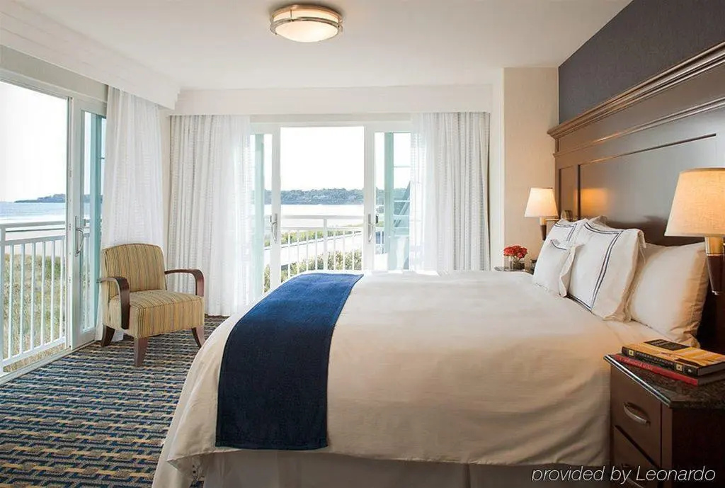 Newport Beach Hotel & Suites - Général