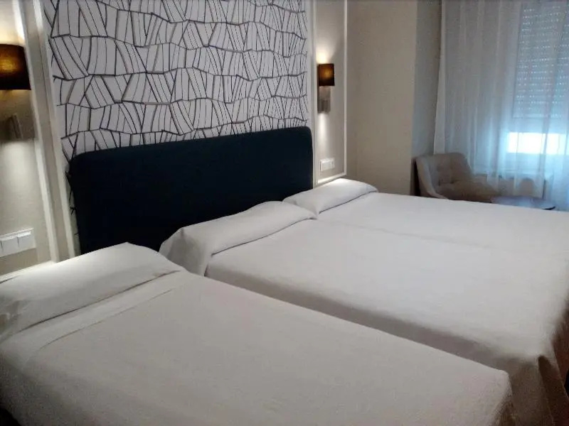Hotel Corona De Castilla Burgos - Chambres