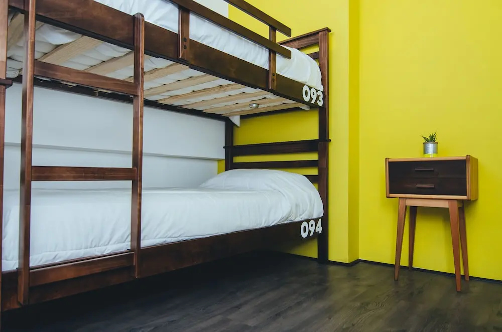 Economy room