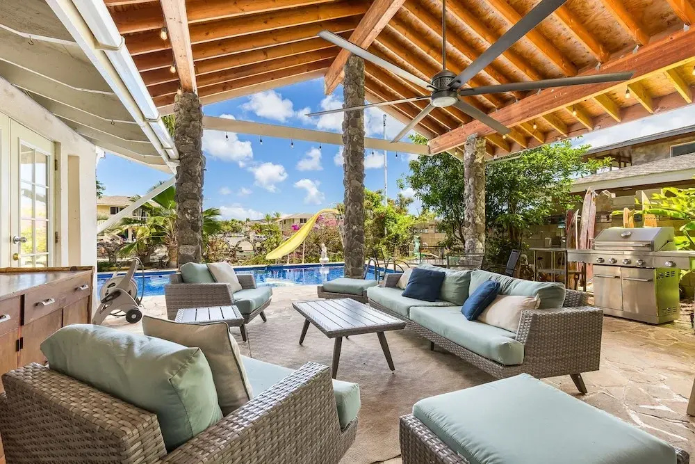 Tranquil Marina Front Pool House Resort