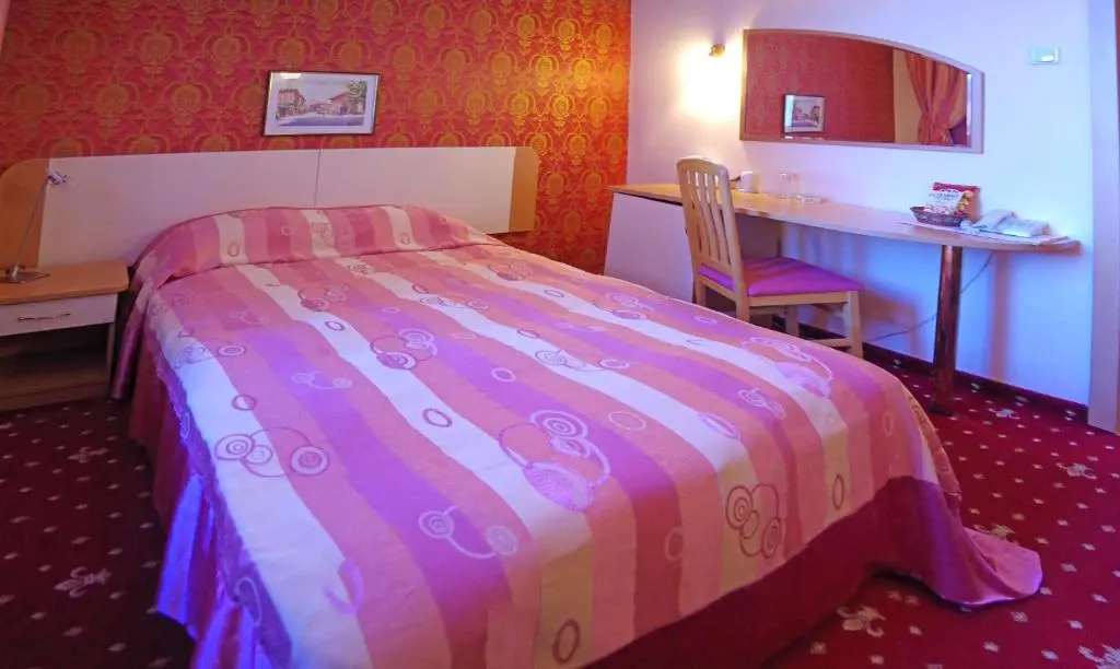 Hotel Balkan - Chambres