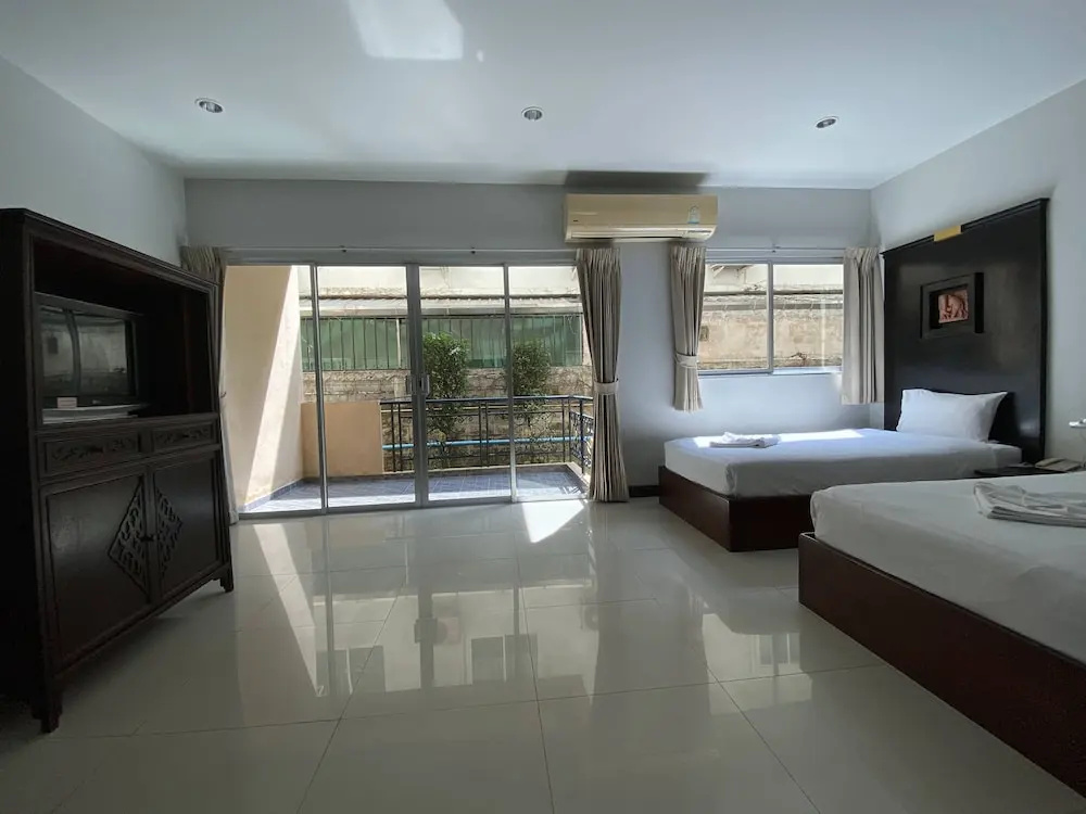 Hotel photo 5