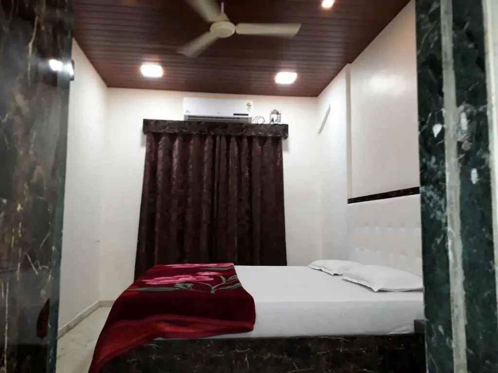 Blue Waters Resort Lonavala. - Chambres